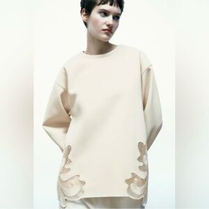 New Zara Cream Crochet Details Sweatshirt Small 2712/151